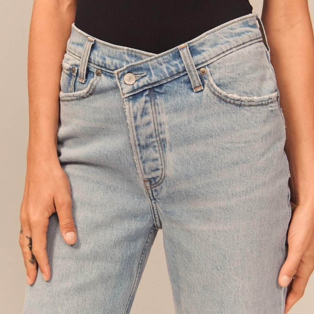 Abercrombie High Rise Dad Jean